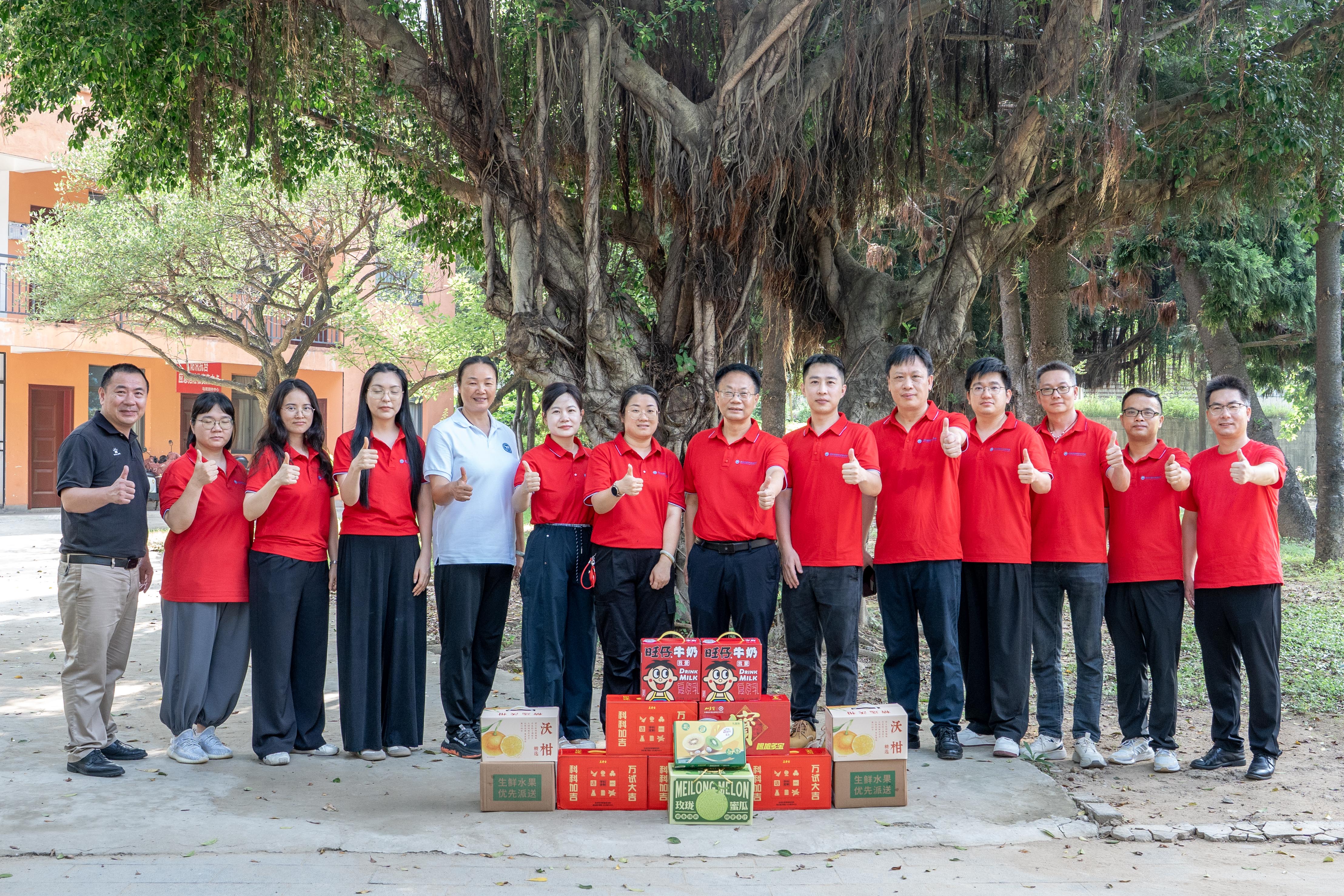 温情慰问暖人心凝心聚力战中考｜我校领导赴马尾一中考点慰问送考教师